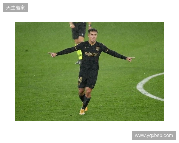 巴萨官方:莱万左眼眶骨折,将缺席对阵马竞的比赛 巴萨官方:莱万左眼眶骨折,将缺席对阵马竞的比赛